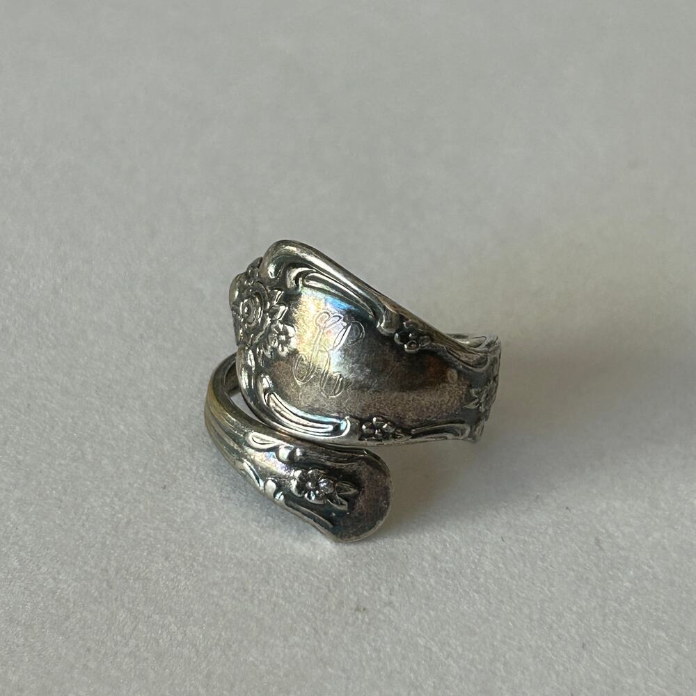 Vintage Silverware Spoon Ring Floral Engraved Monogram Size 5